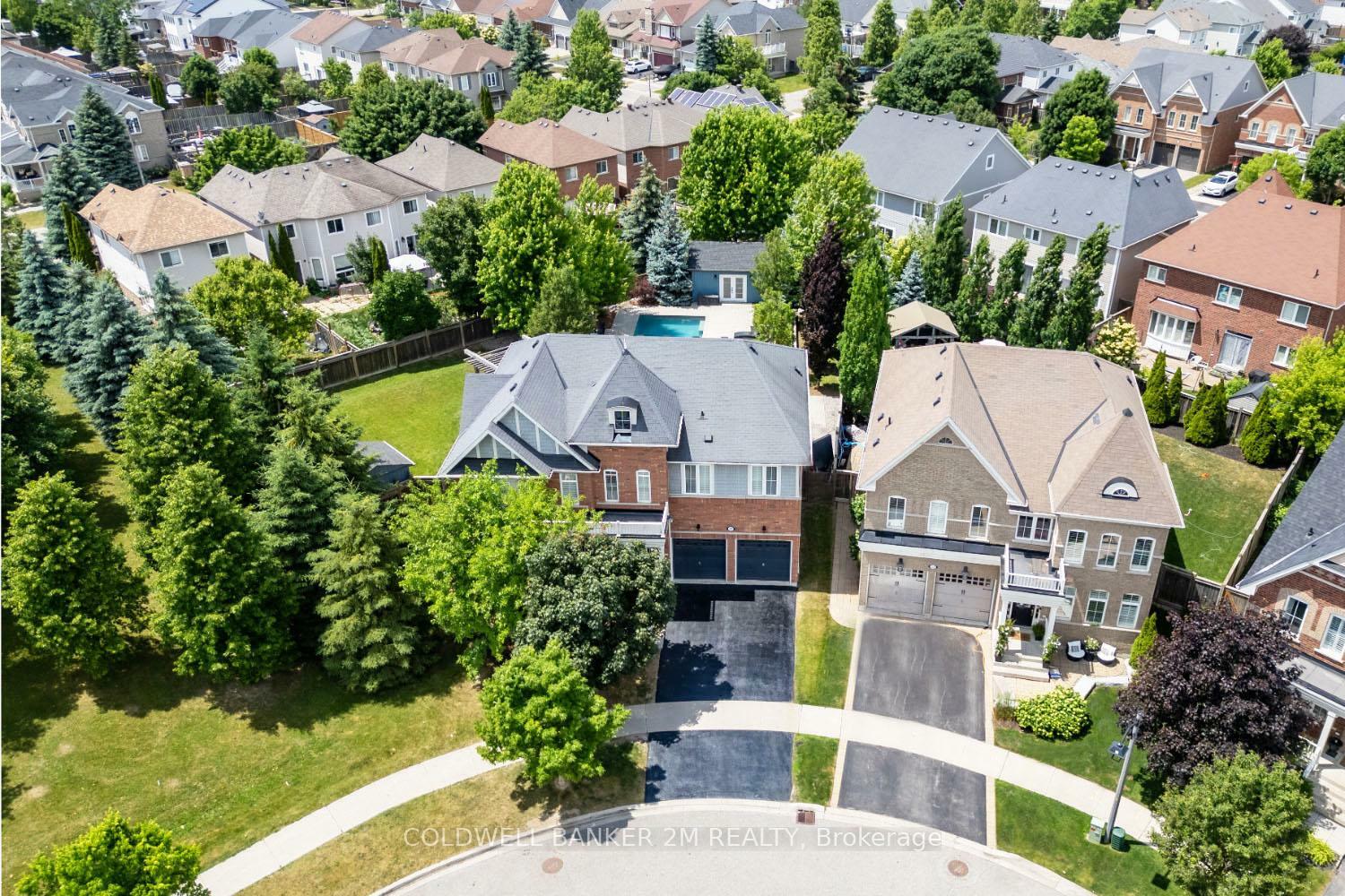 Property Photo: 50 Gerry Ravary Place ON L1M 0J1