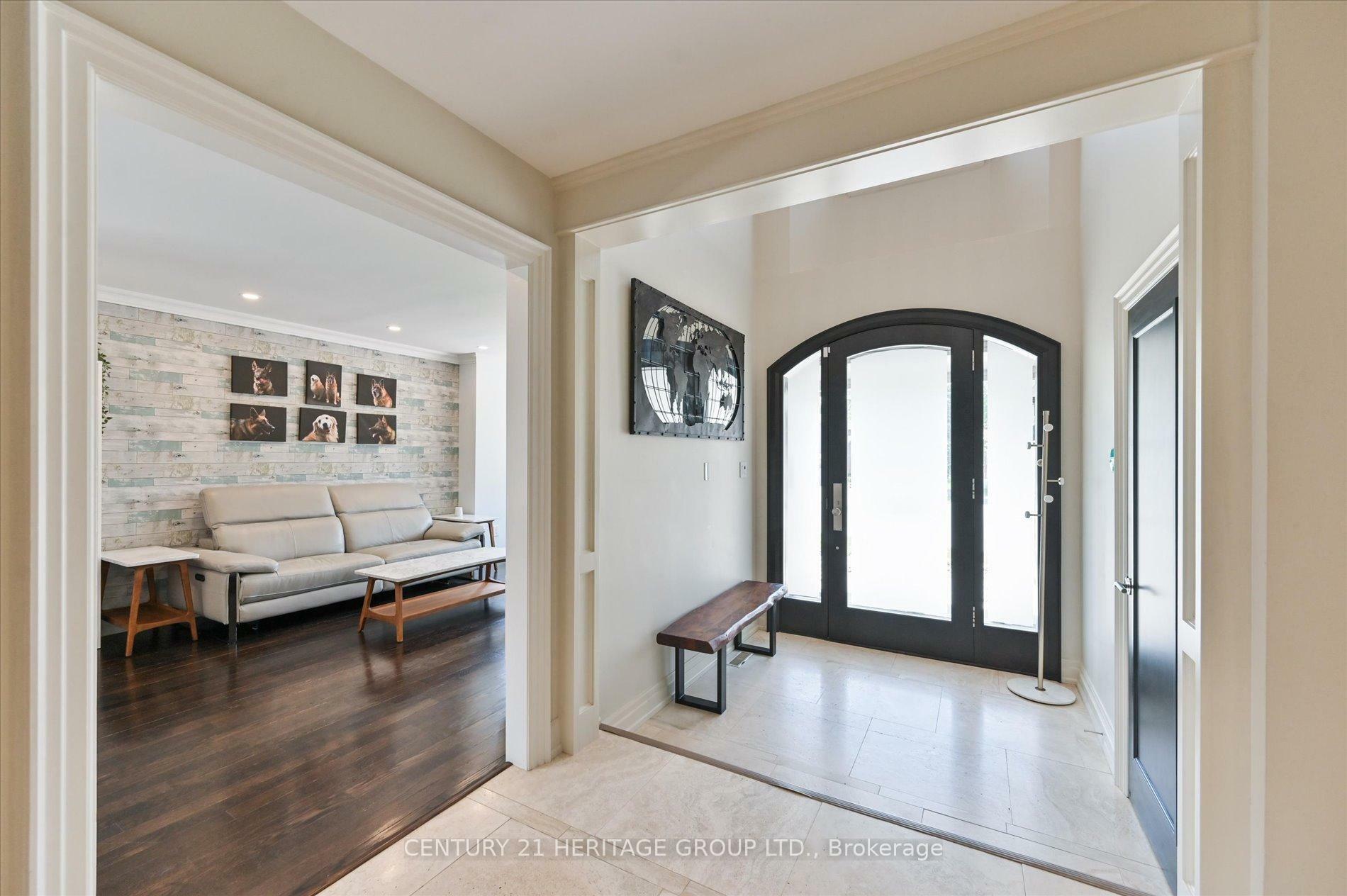 Photo de la propriété: 47 Berkeley Court ON L3R 6M2