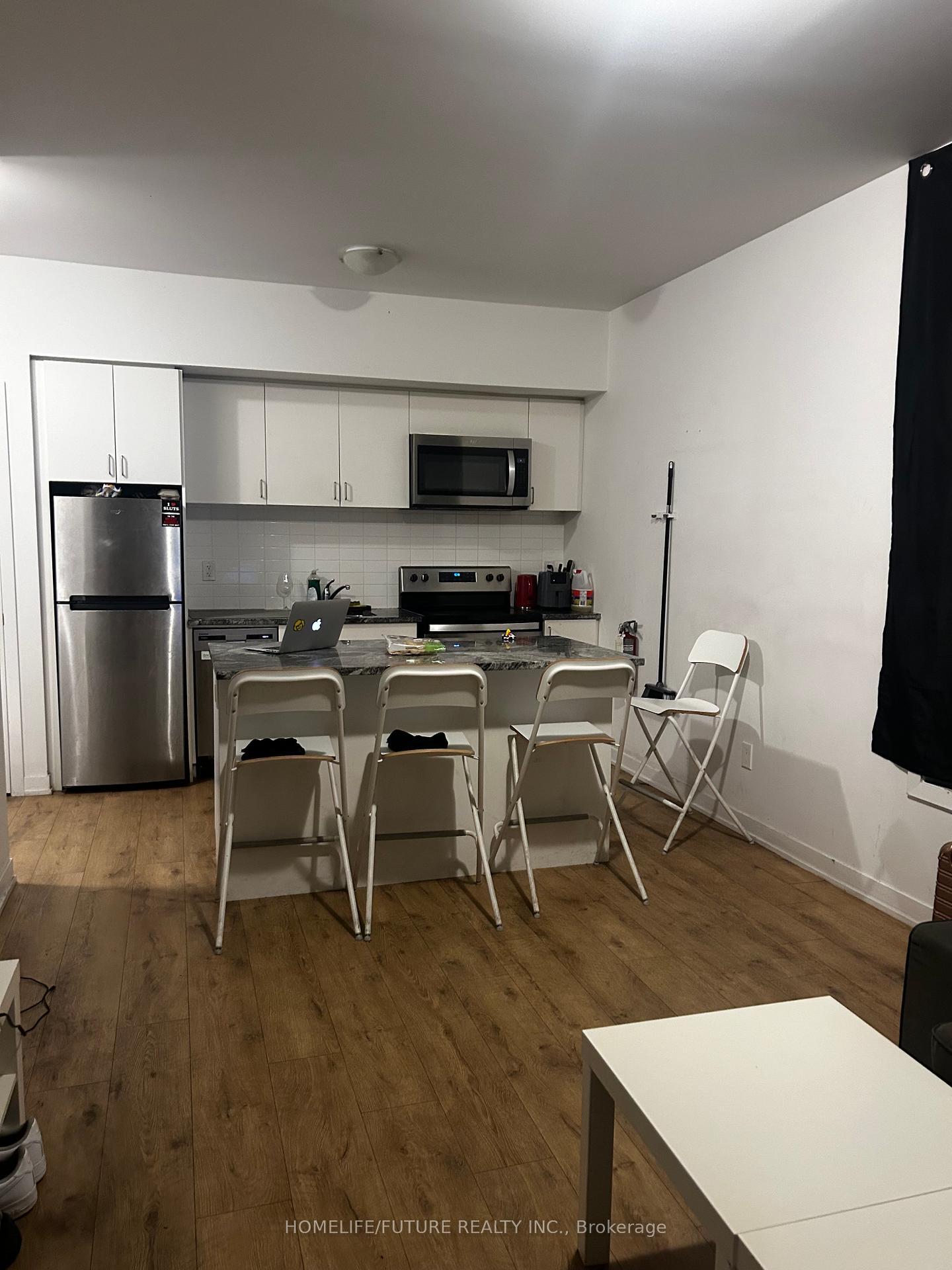 Property Photo:  1760 Simcoe Street N 65  ON L1G 0C3 