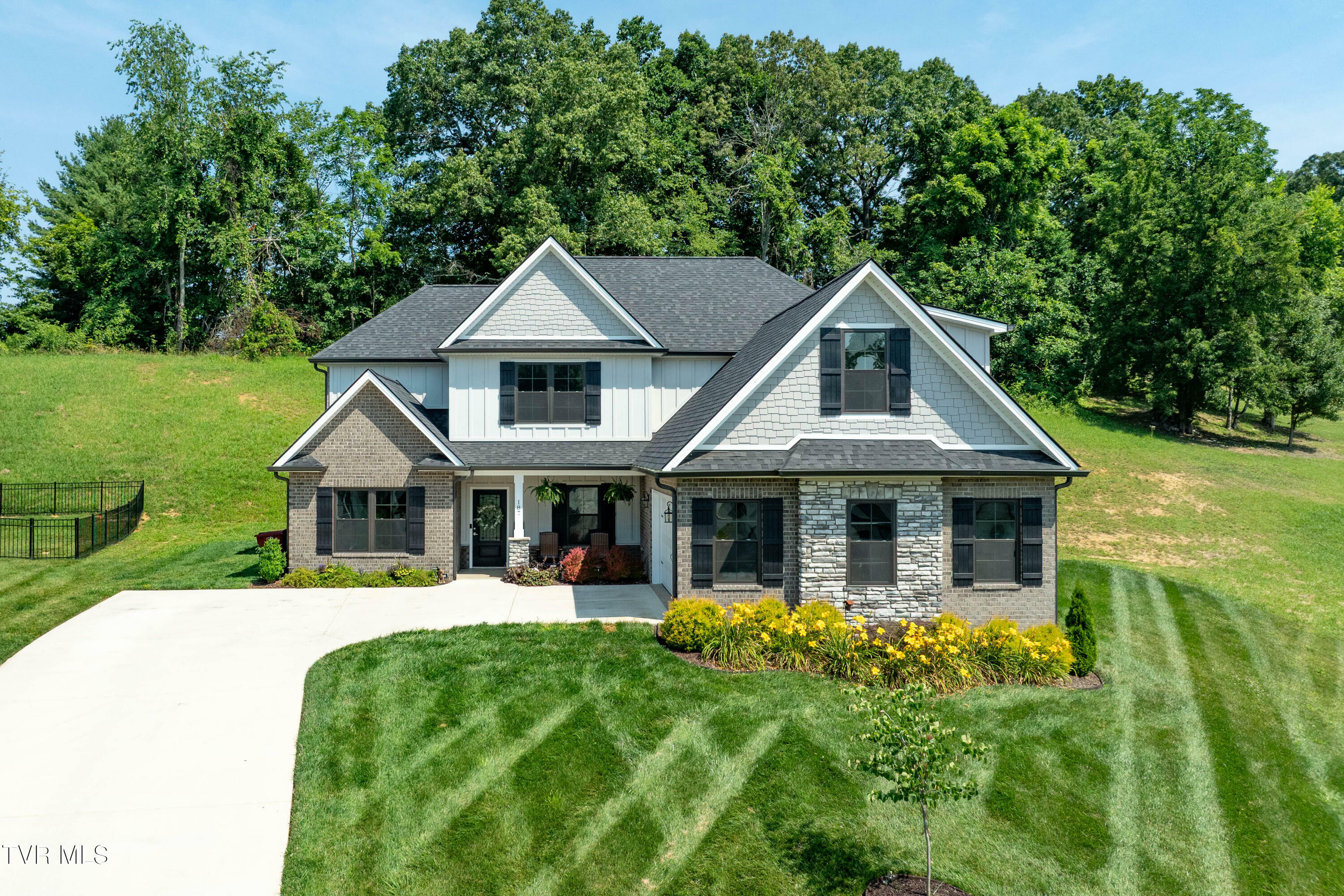 187 Tanners Cove  Johnson City TN 37615 photo