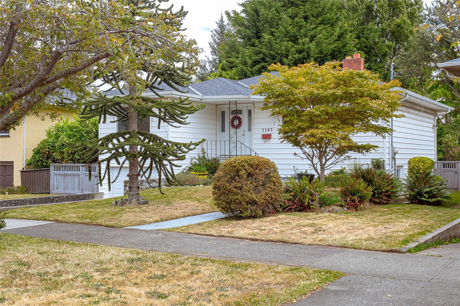 Property Photo: 2183 Epworth St BC V8R 5L2