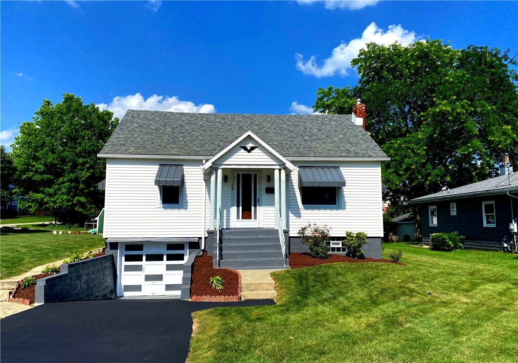 Property Photo: 118 Delaware Ave PA 15683
