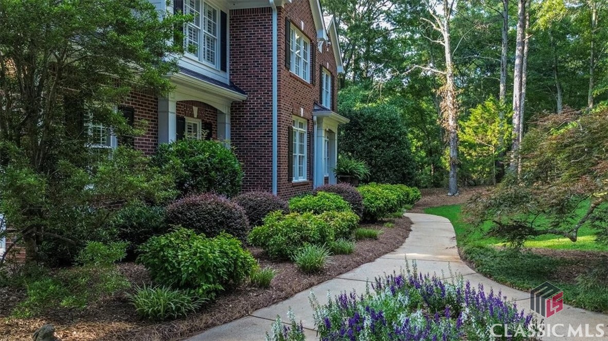 Property Photo: 1011 Magnolia Drive GA 30606