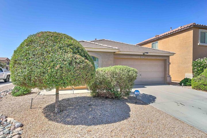 Property Photo:  4199 E Citrine Road  AZ 85143 