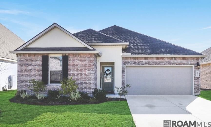 Property Photo:  4433 Mendocino Way  LA 70817 