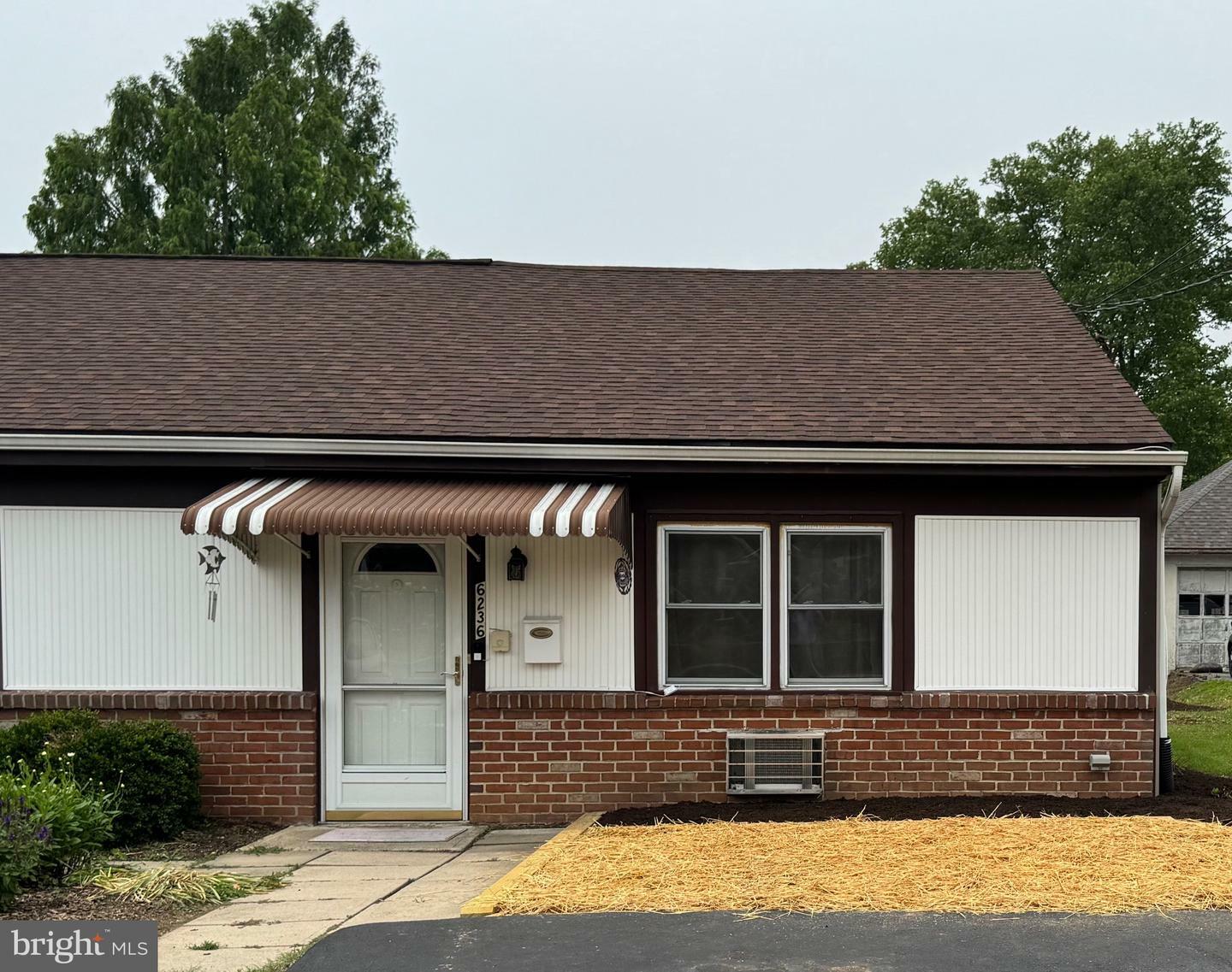 Property Photo: 6236 Lemon Street PA 17520