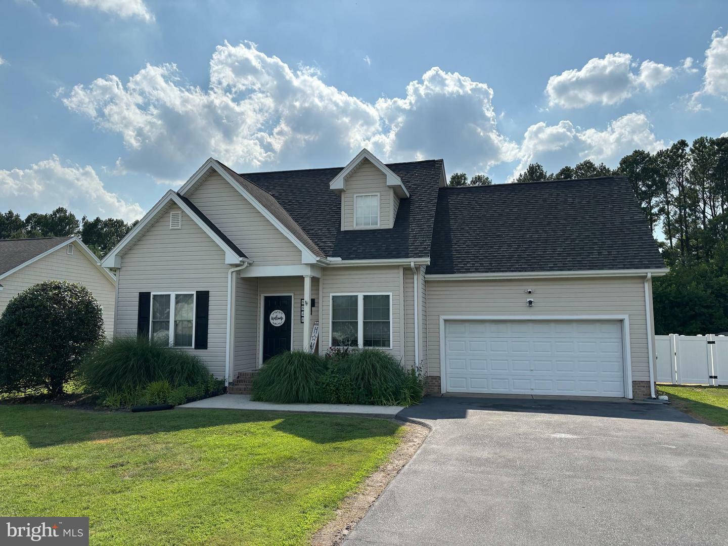 Property Photo: 8846 Lennox Drive MD 21875
