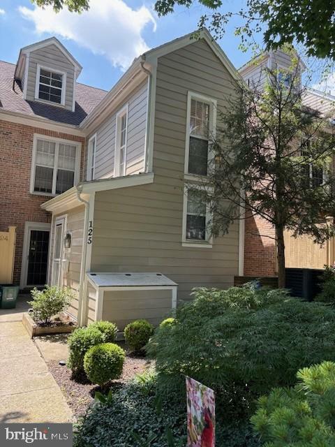Property Photo: 125 Medinah Drive PA 19607