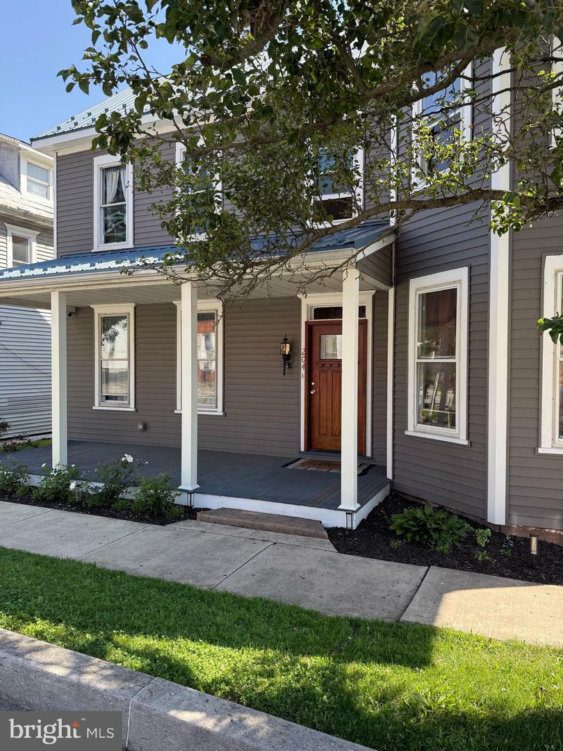 Property Photo: 204 Main Street PA 17372