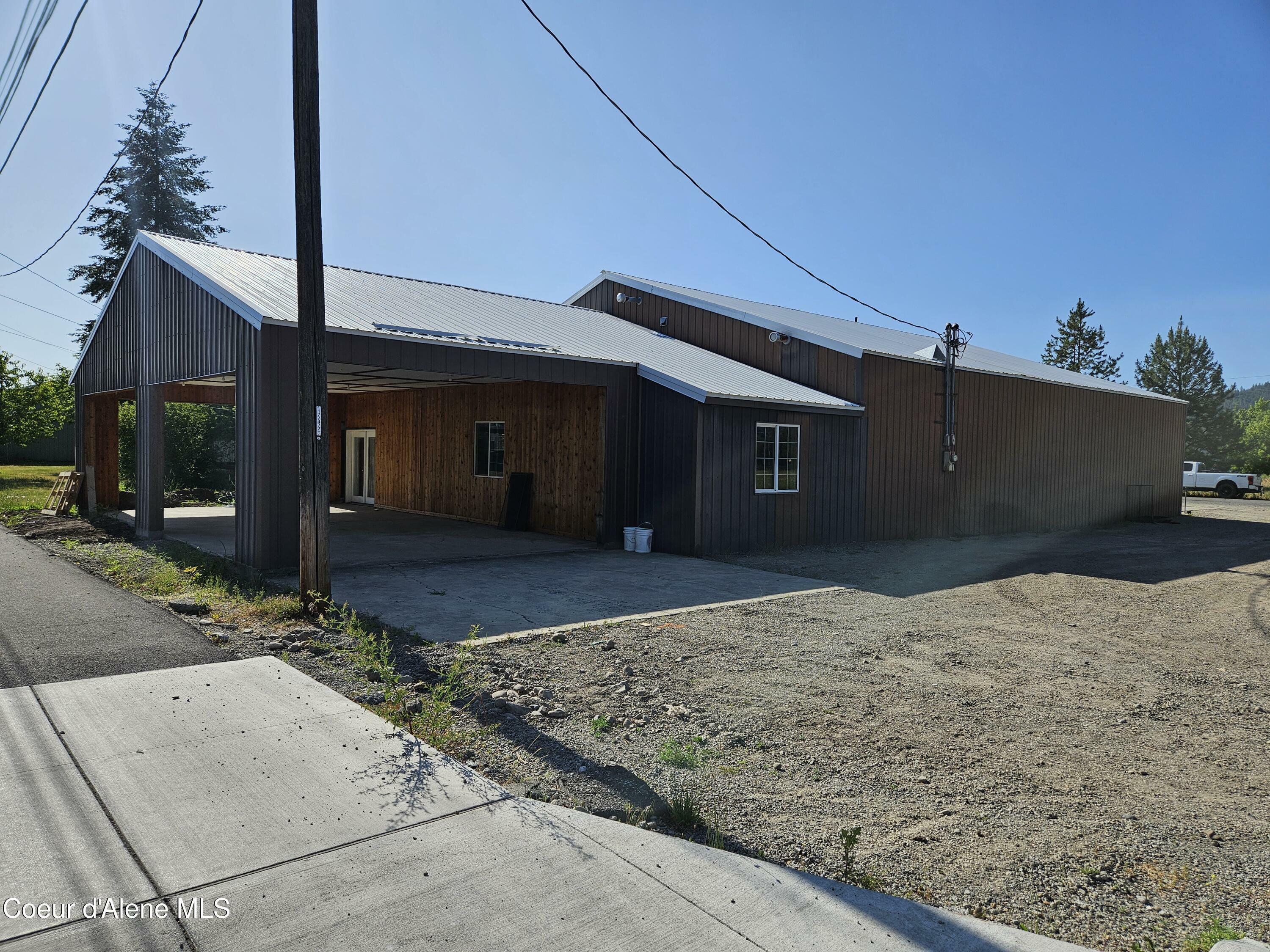 Property Photo:  503 E Railroad Ave  ID 83854 