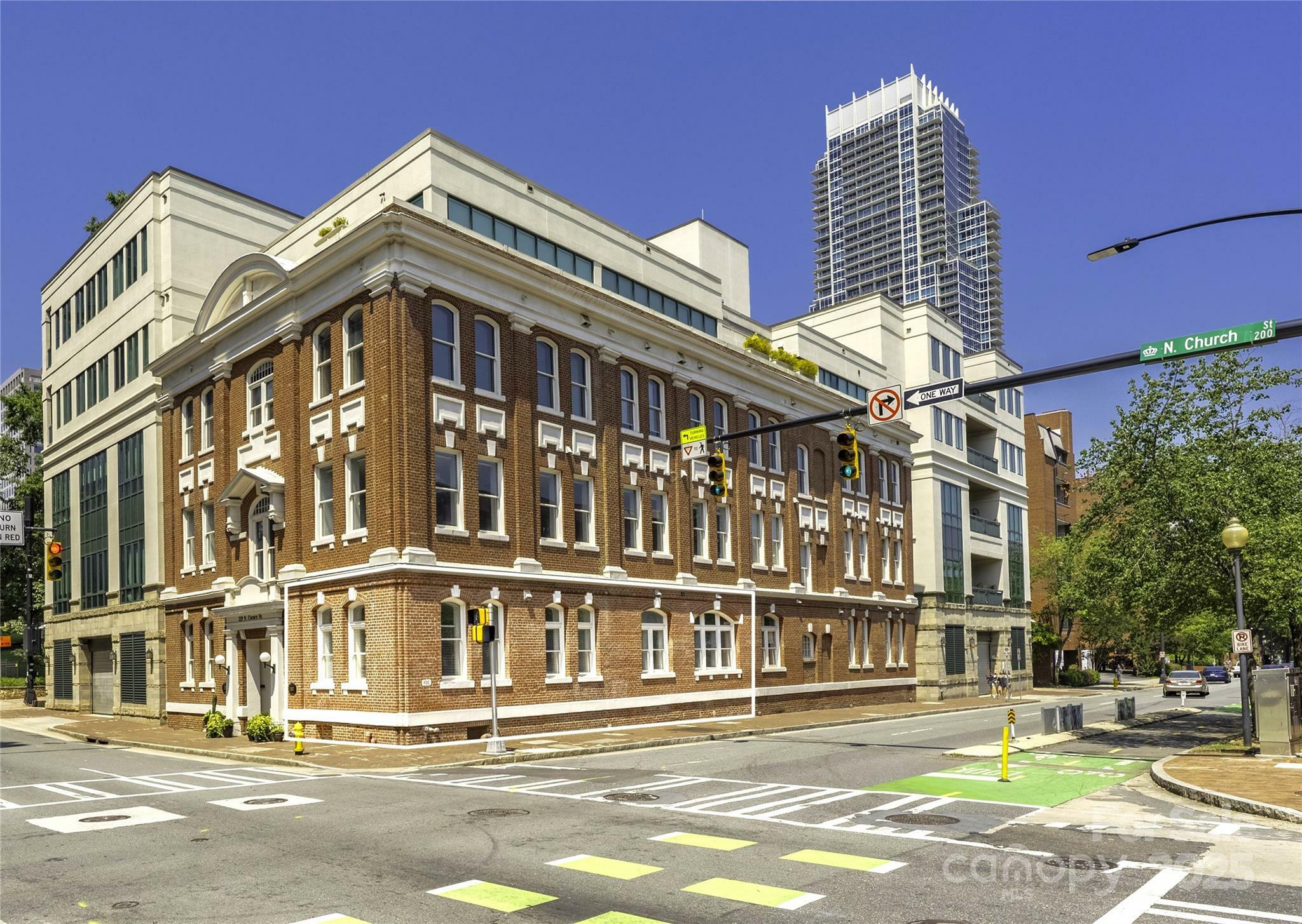 Property Photo: 229 N Church Street 100 NC 28202