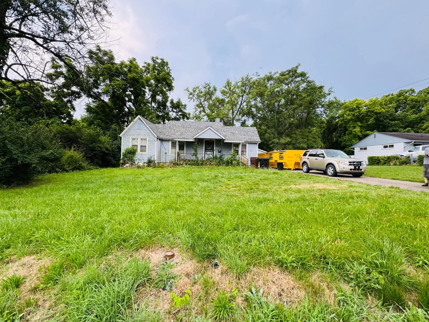 Property Photo: 211 Riddle Road OH 45215