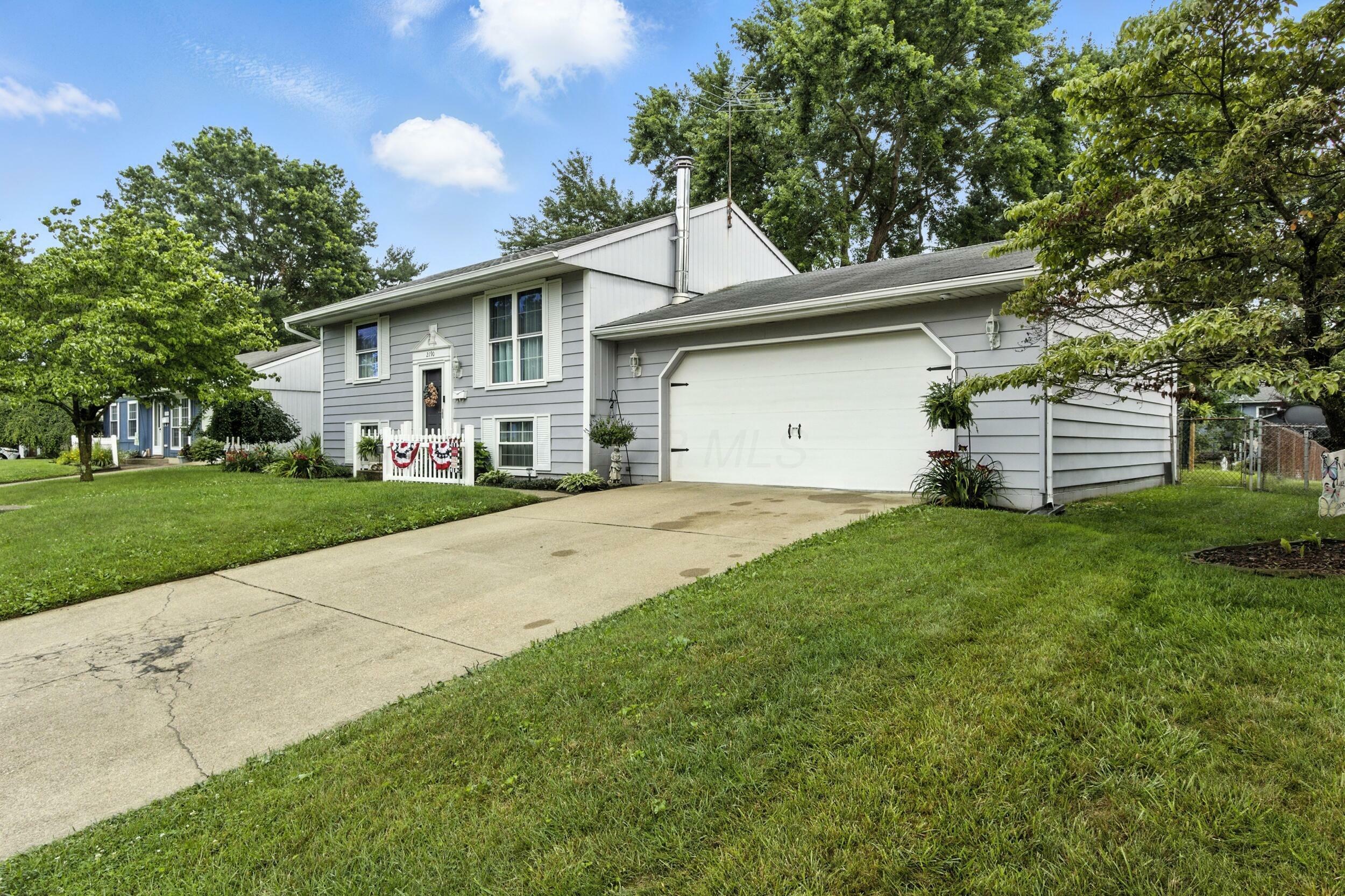 2190 Lendale Drive  Lancaster OH 43130 photo
