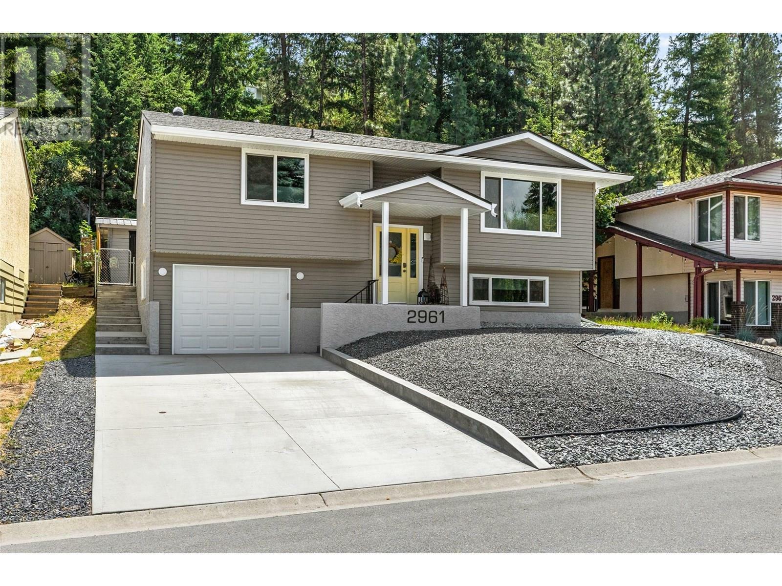 2961 Sandstone Crescent  West Kelowna BC V4T 1T2 photo
