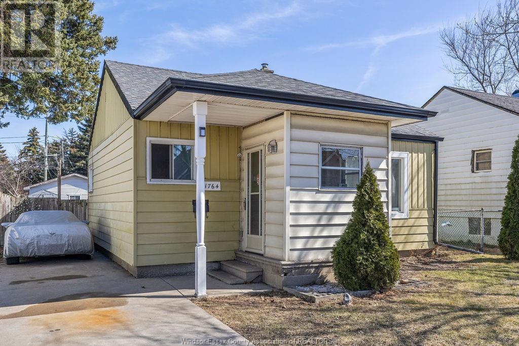 Property Photo: 1764 Benjamin Avenue ON N8X 4N6