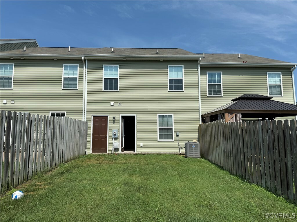Property Photo:  1946 Kennington Park Road  VA 23009 