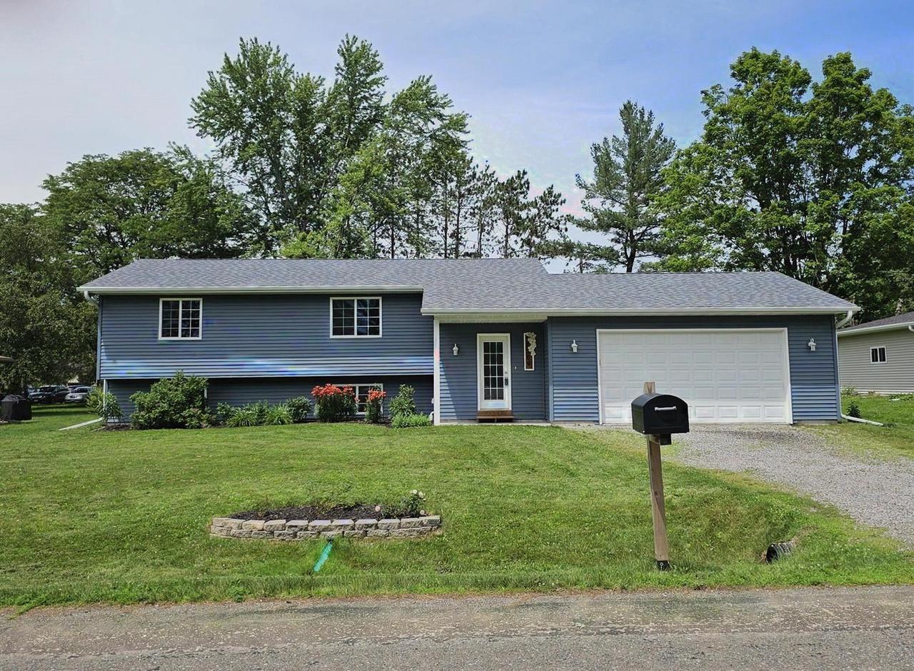 1209 East 15th Street  Marshfield WI 54449 photo
