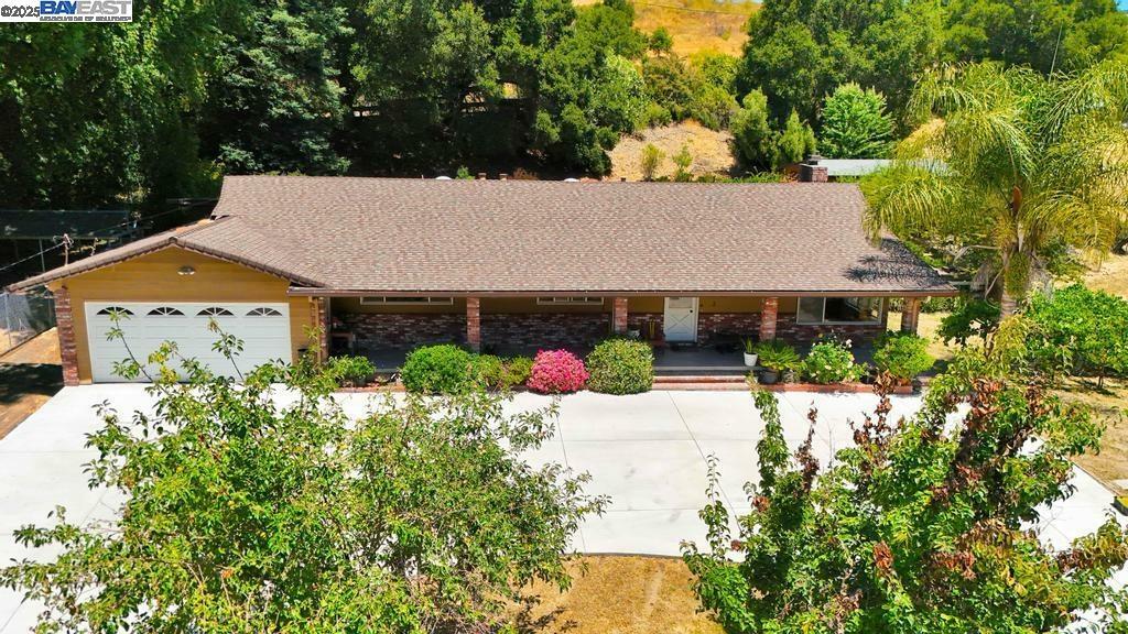 Property Photo:  6312 Paloverde Rd  CA 94552 