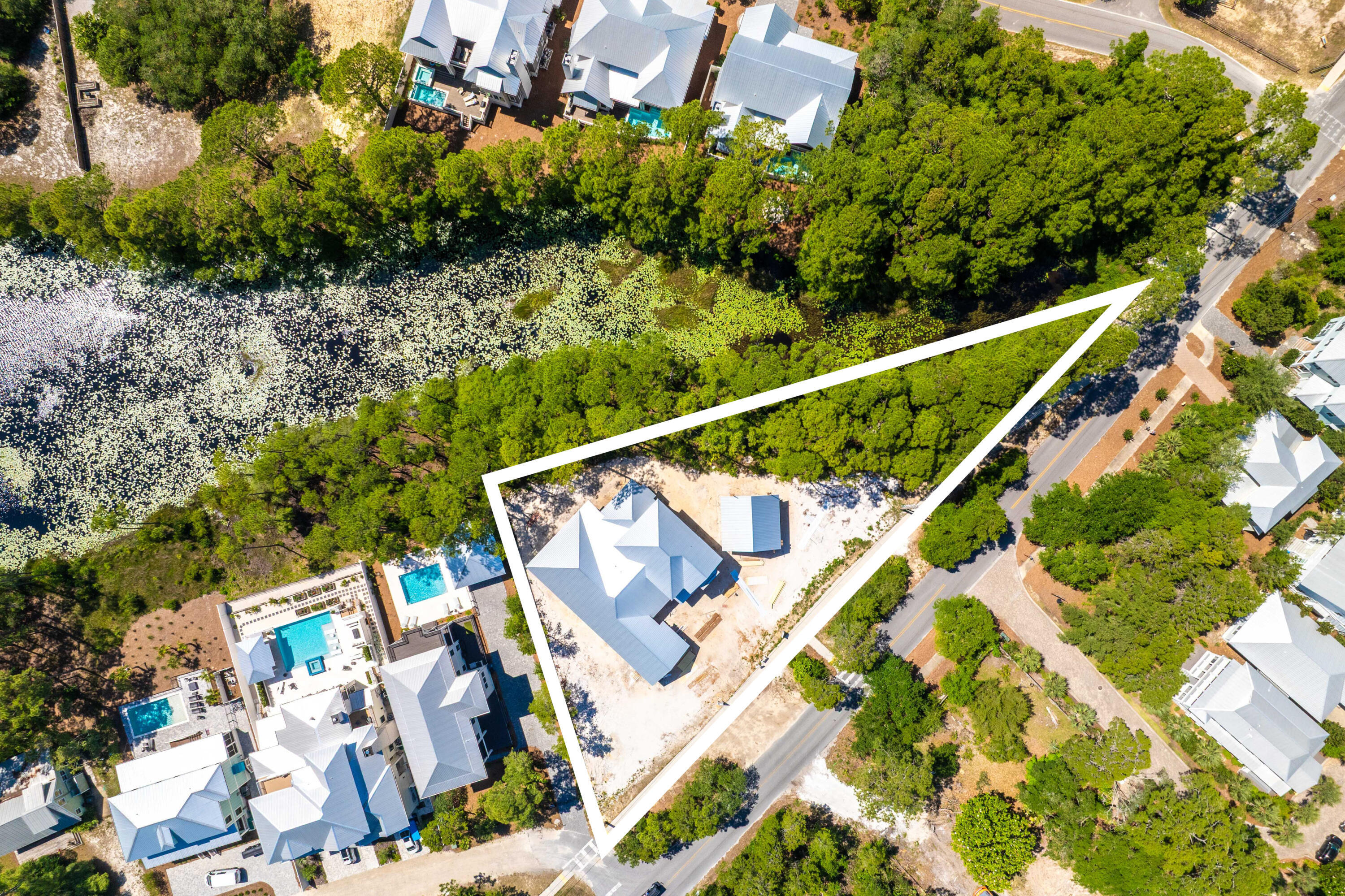 Property Photo: 276 Lakewood Drive FL 32459