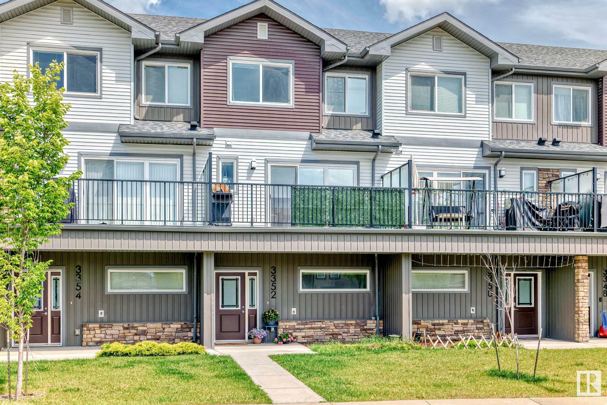 3352 15A Avenue NW  Edmonton AB T6T 0Y1 photo