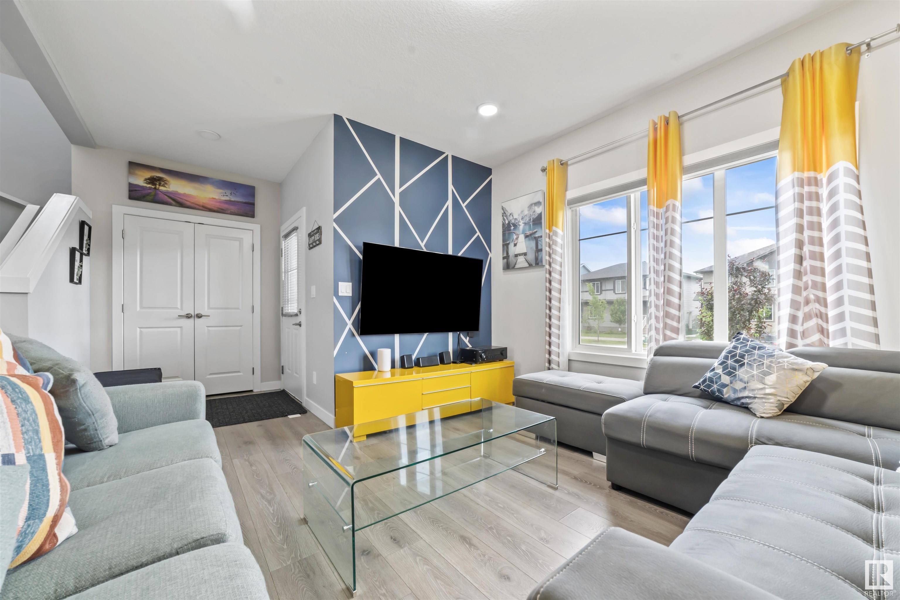 Property Photo: 2153 Maple Road NW AB T6T 2L4