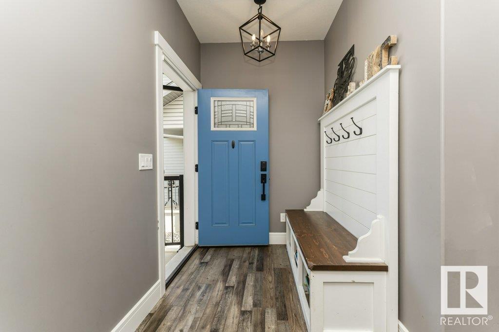 Property Photo: 14 Copperhaven Drive AB T7X 0Y6