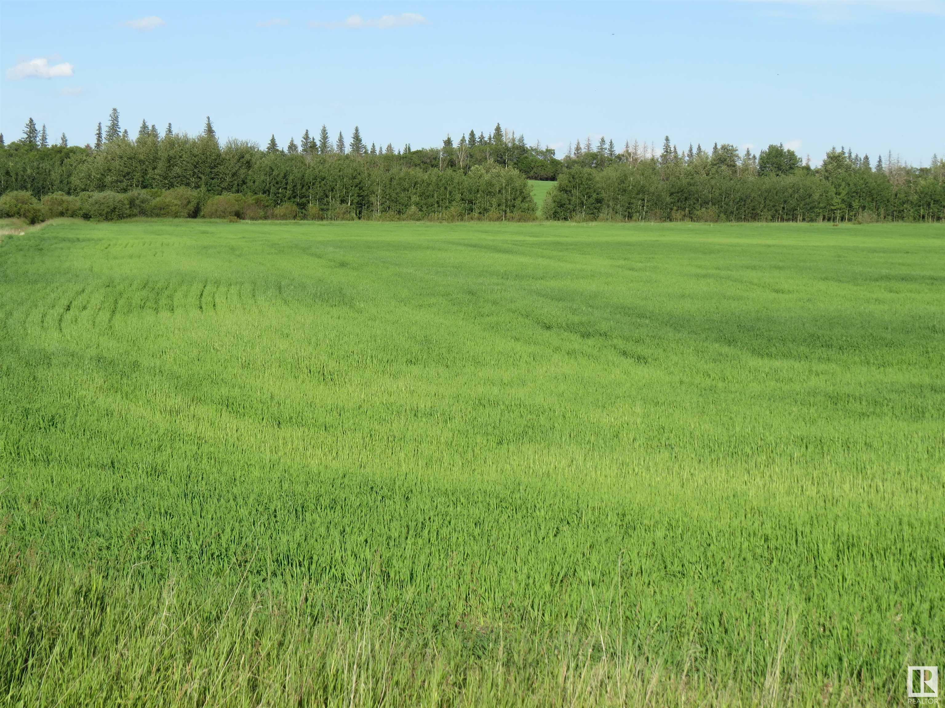 Property Photo:  RR 250 Twp 551  AB T8T 1P3 