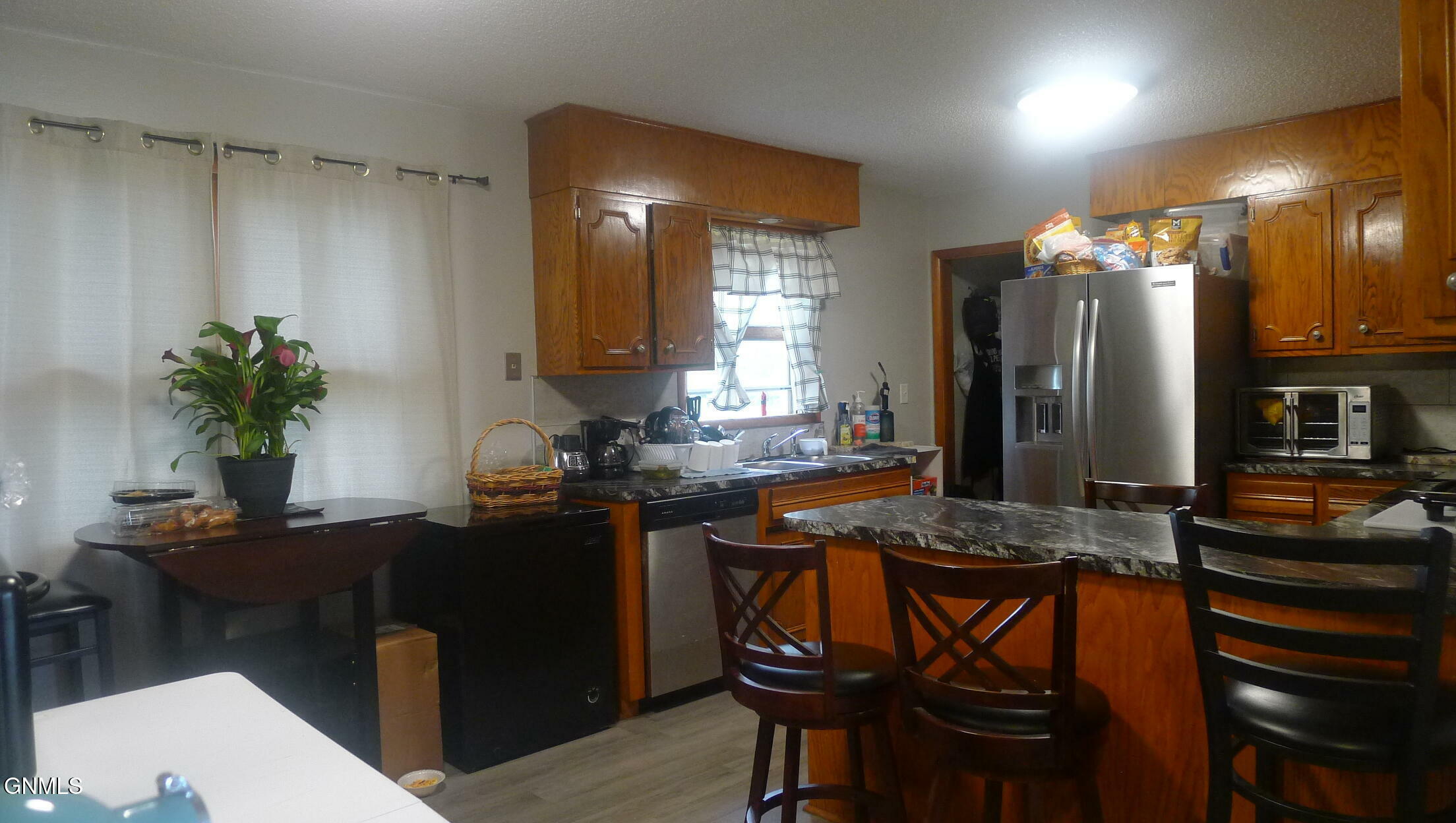 Property Photo:  907 1st Avenue NE  ND 58554 