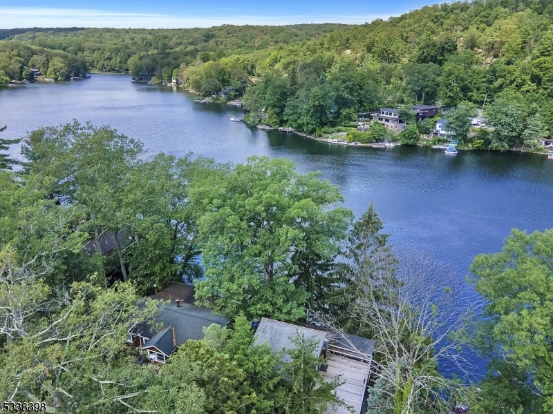 Property Photo: 91 Wood Pl NJ 07403