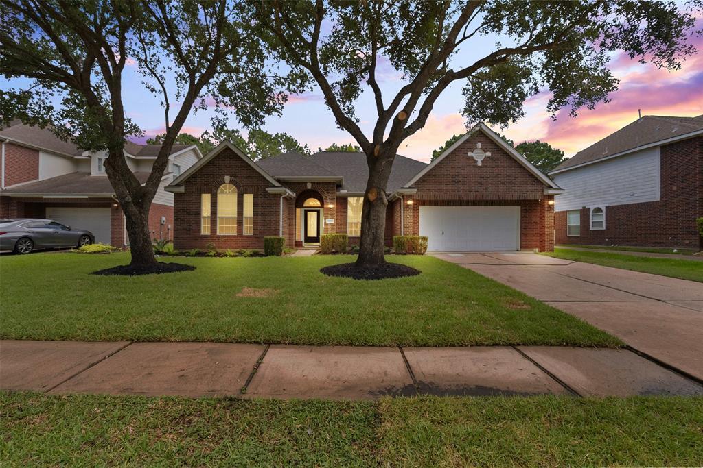 Property Photo: 11311 Bucks Bridge Lane TX 77498
