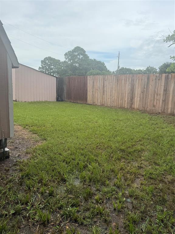 Property Photo:  1414 East Avenue 4  TX 77493 