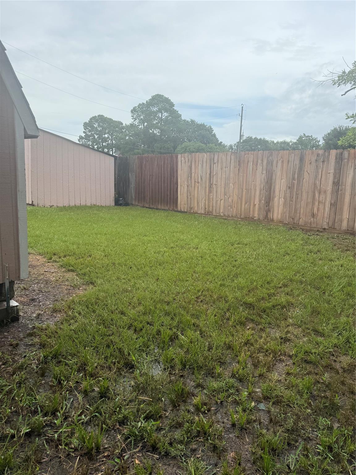 Property Photo: 1414 East Avenue 4 TX 77493
