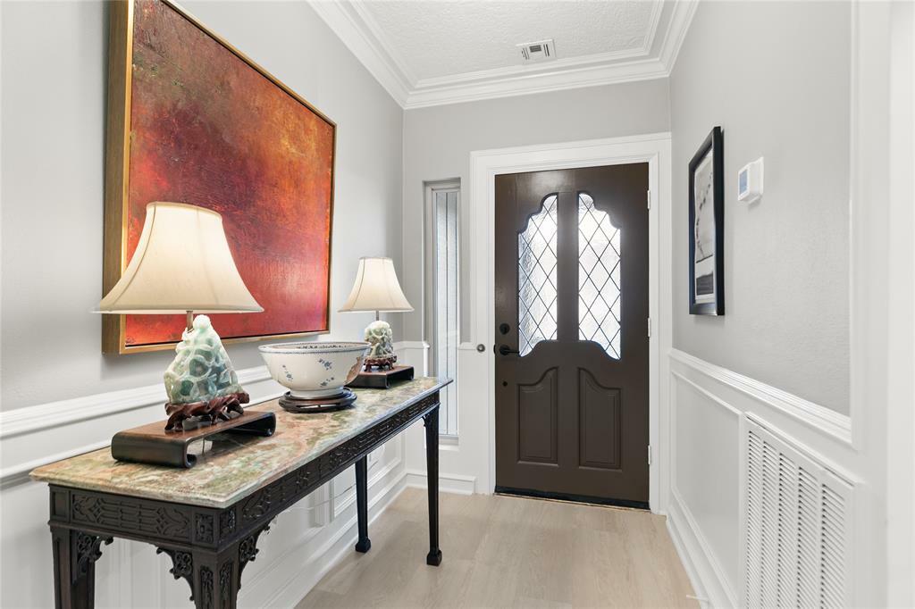 Property Photo: 303 Champions Colony TX 77069