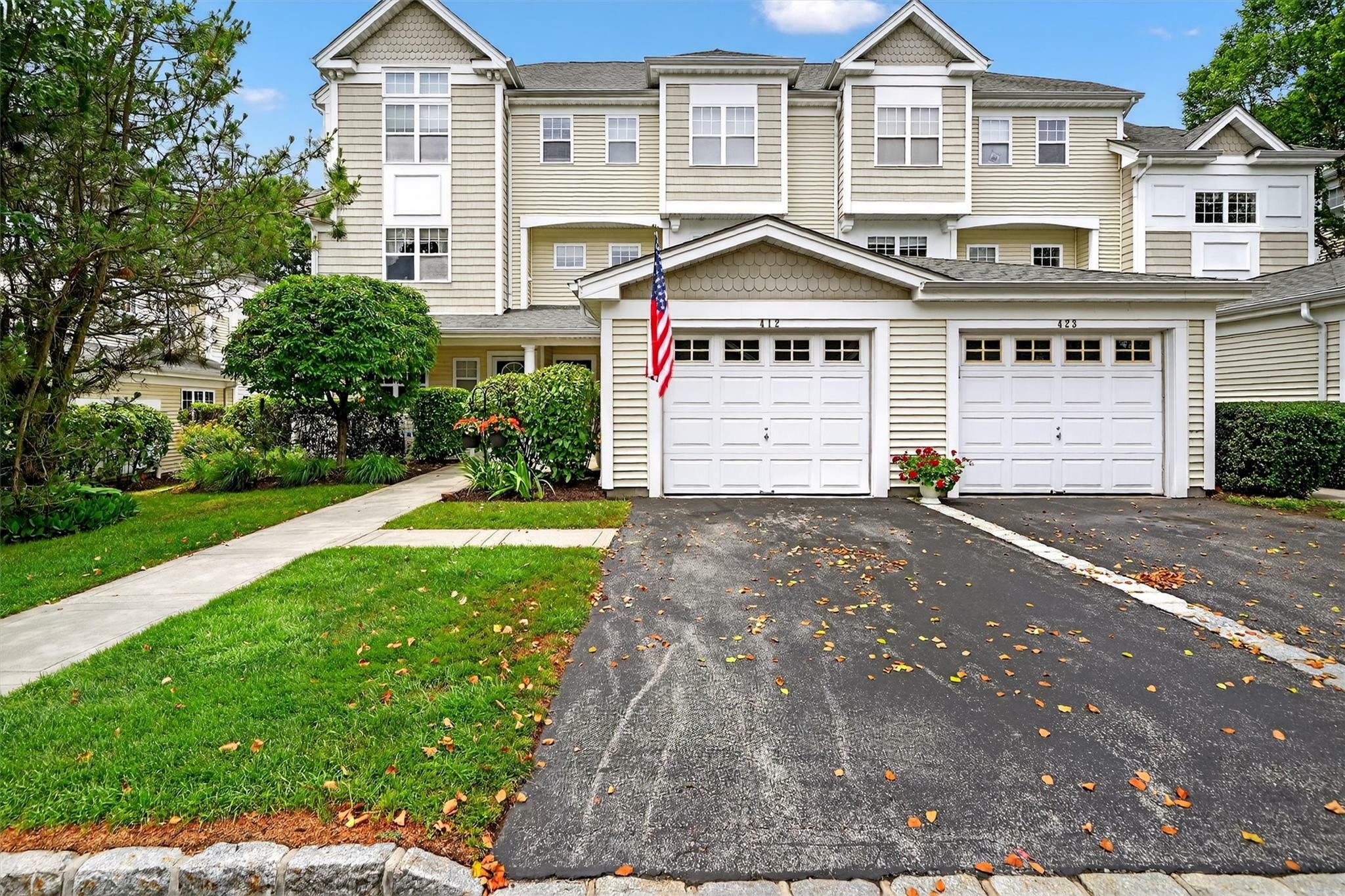 Property Photo: 412 Viewpoint Terrace NY 10566