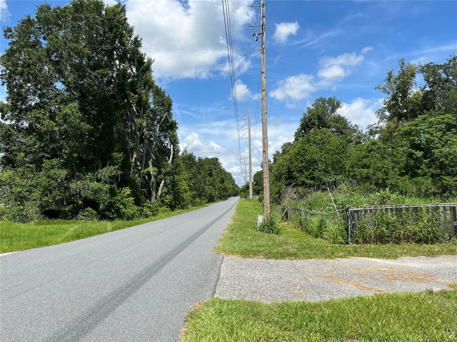 Property Photo: 411 Alibrandi Road FL 34748