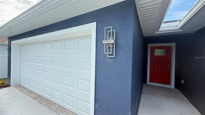 Property Photo: 1522 Pine Street FL 32824
