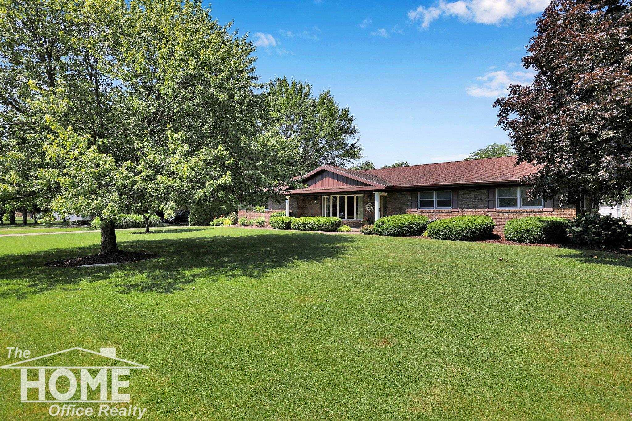 2367 Meadowdown Drive  Owosso MI 48867 photo
