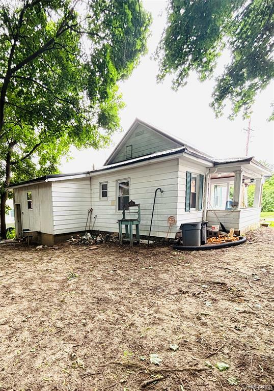 Property Photo: 104 Park Avenue MI 48097 2851