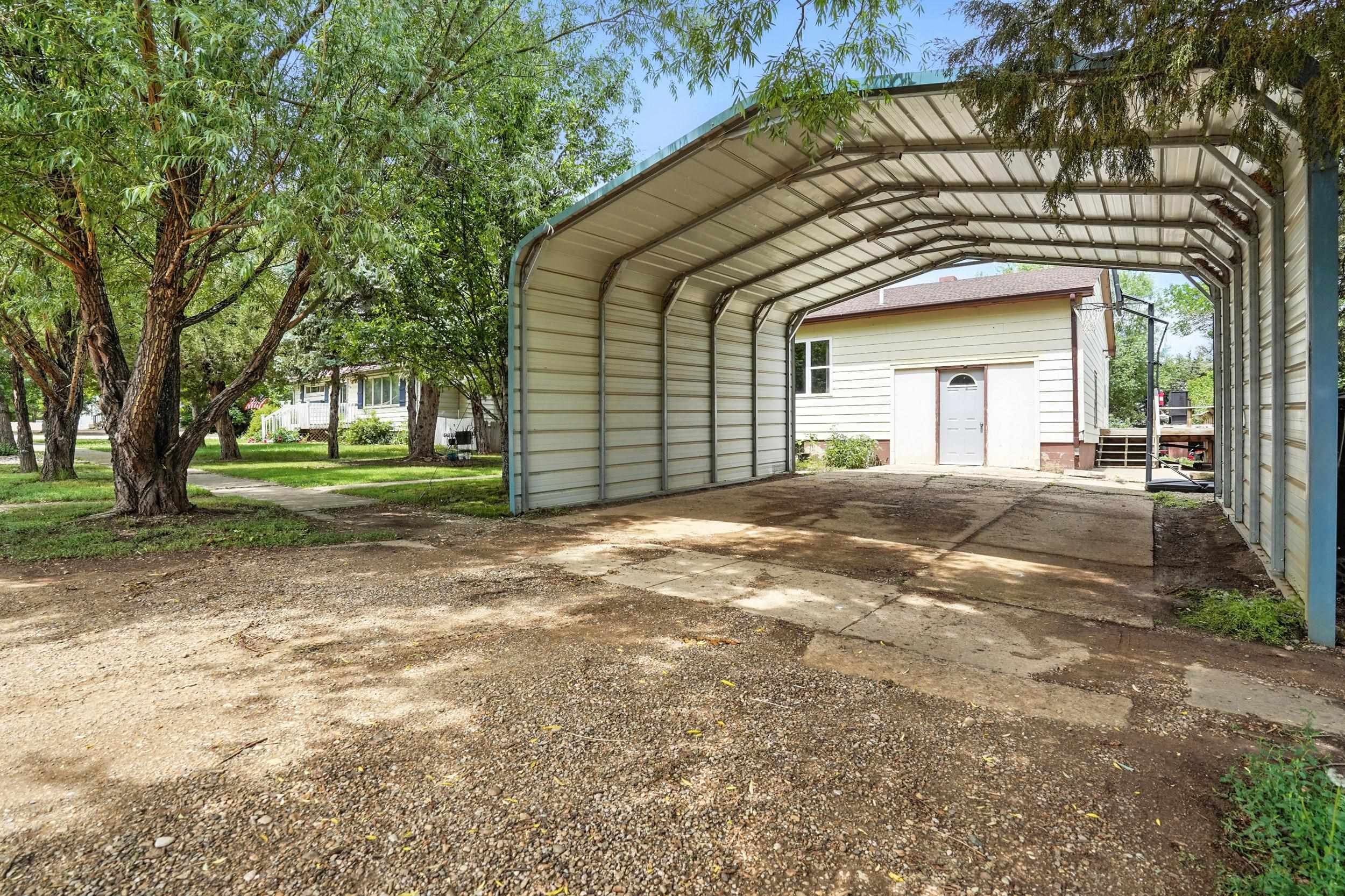 Property Photo: 114 6th Street SD 57760-0000