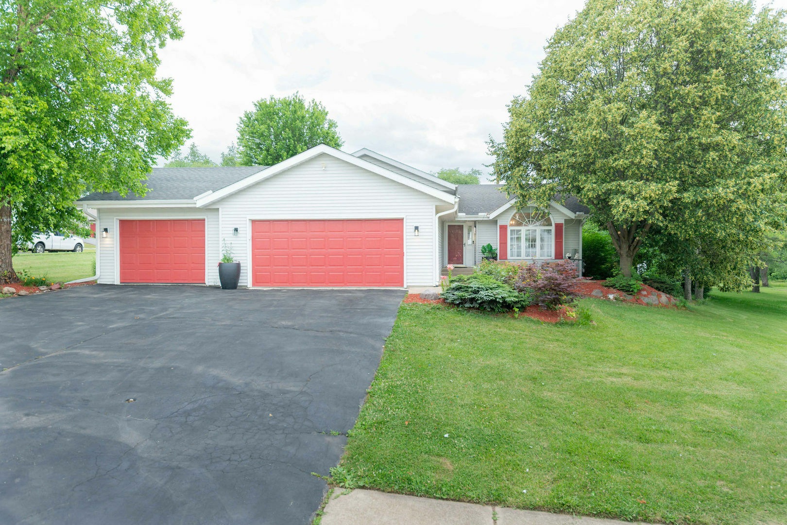 Property Photo:  3145 Bannister Drive  IL 61109 