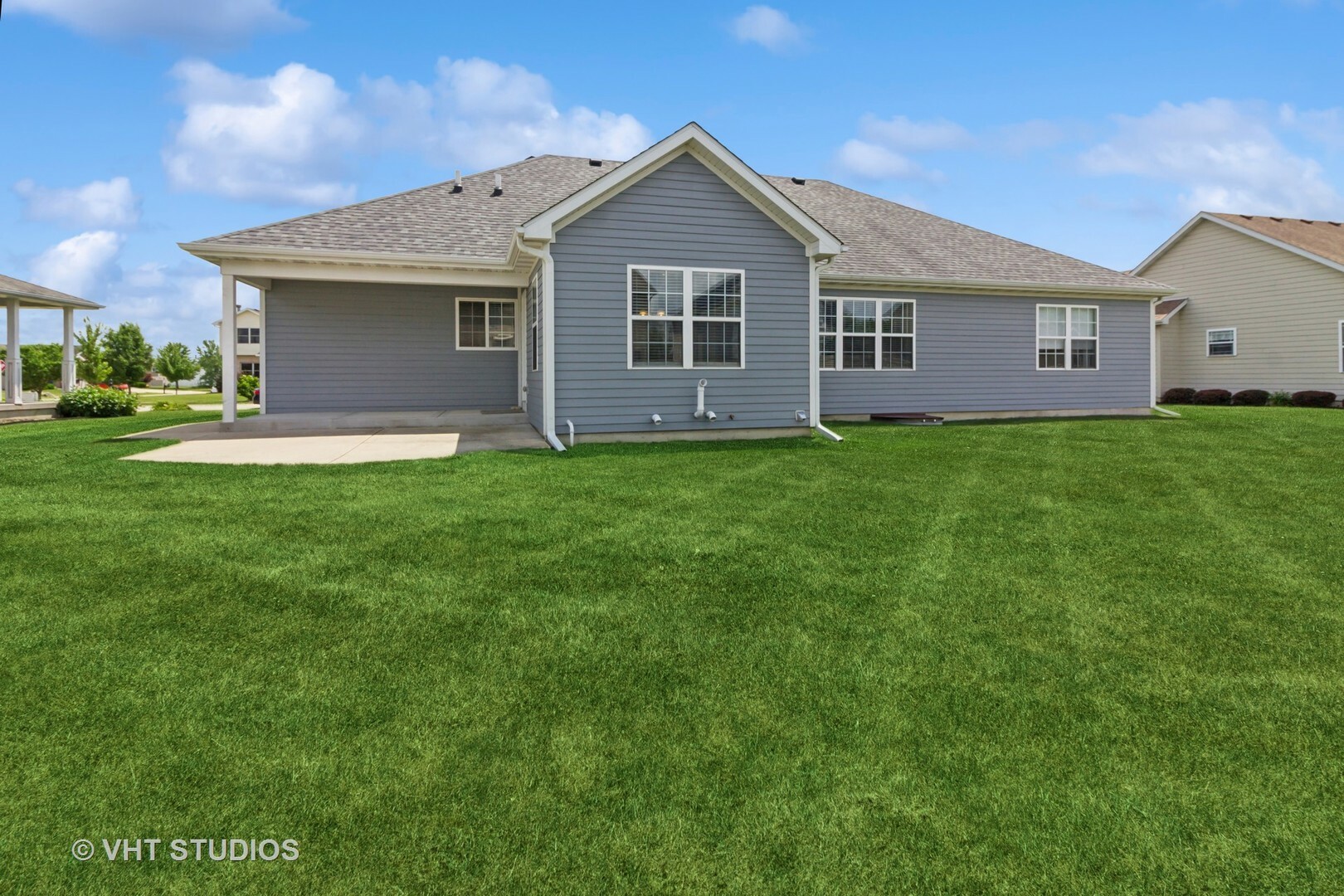Property Photo: 1988 Taller Road IL 60450
