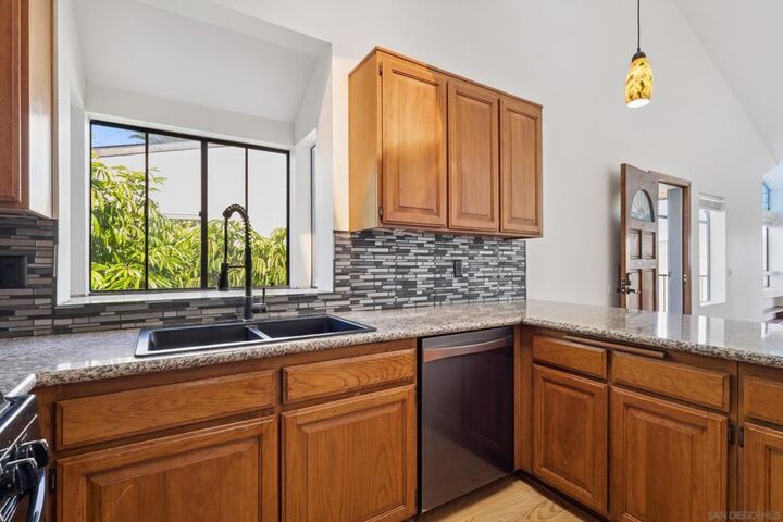 Property Photo:  811 Kalpati Cr B  CA 92008 