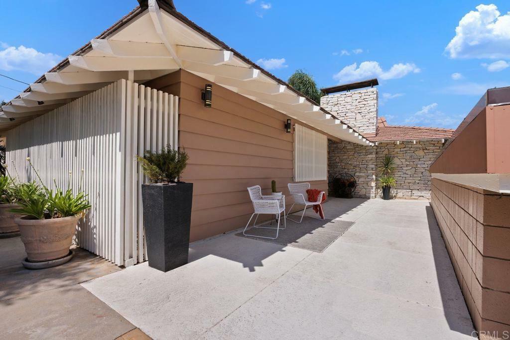 Property Photo:  630 Crest Drive  CA 92084 