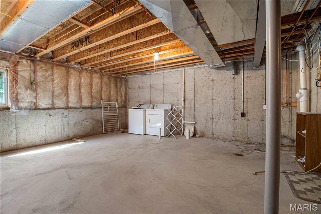 299 Montclair Tower Drive  St Charles MO 63303 photo