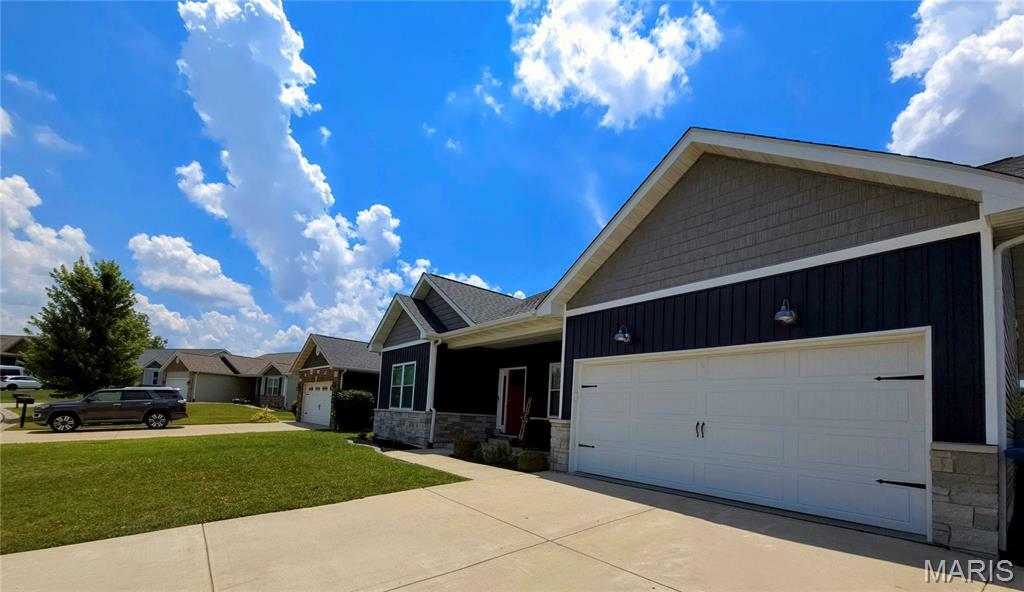 Property Photo: 7955 Sonora Ridge IL 62232