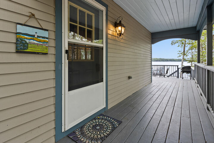 Property Photo:  86 Ridge Road  ME 04071 