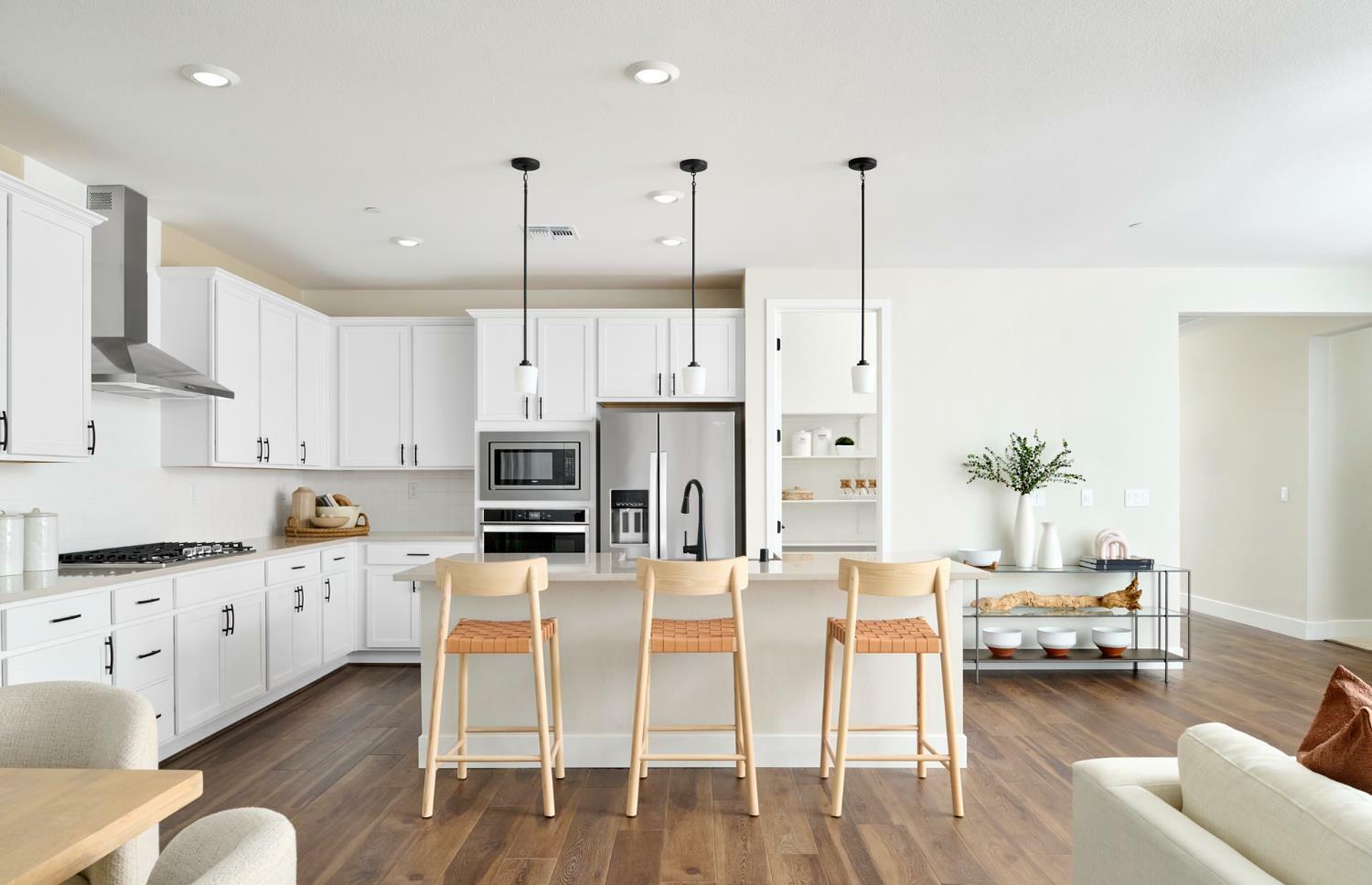 Property Photo:  12025 Aleria Circle  CA 95742 