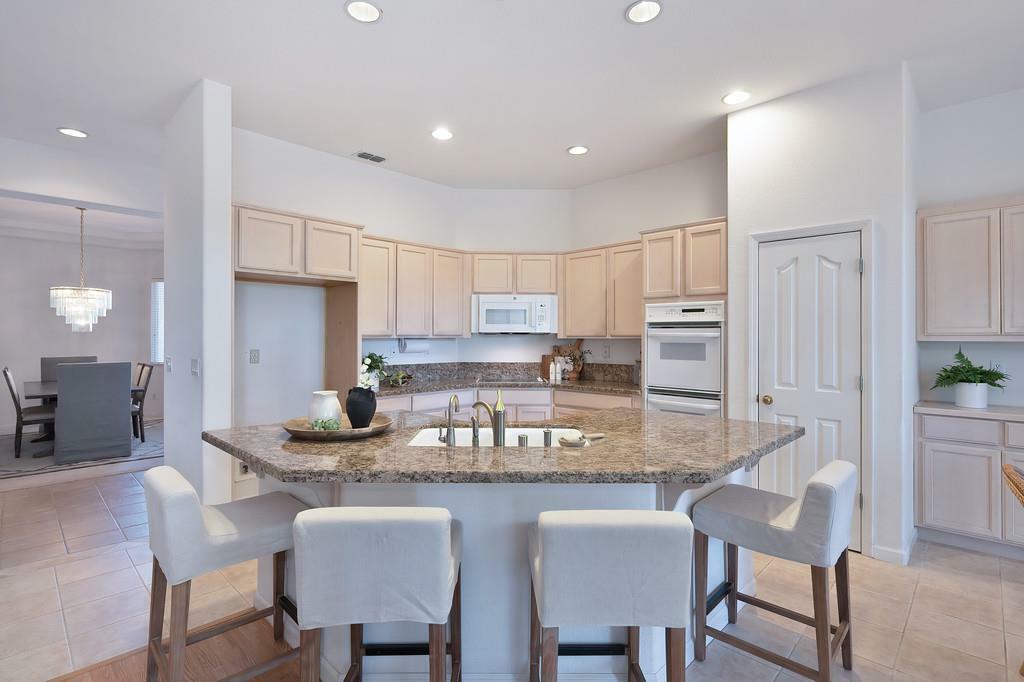 492 Williams Street  Folsom CA 95630 photo
