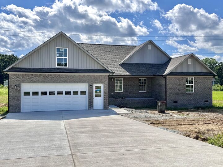 132 Sundance Dr  Lawrenceburg TN 38464 photo