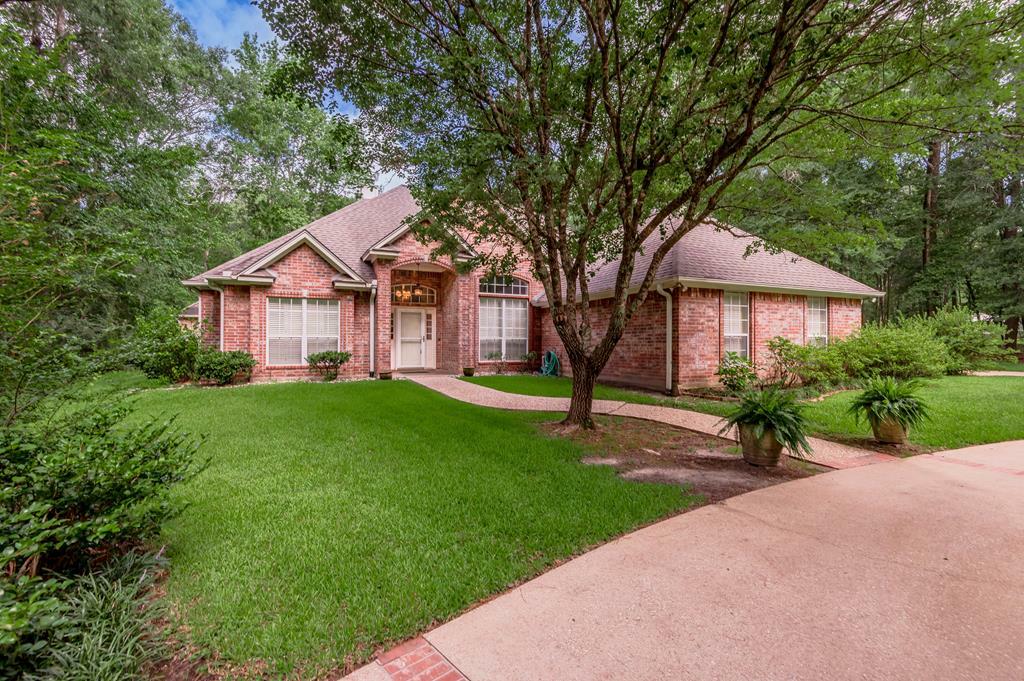 Property Photo: 426 County Road 222 TX 75965